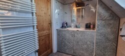 Badezimmer OG 