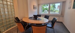 Büro EG