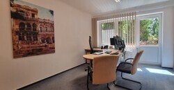 Büro EG