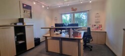 Büro EG