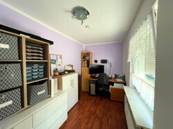 Büro EG