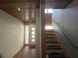Eingangsbereich mit Treppe nach oben