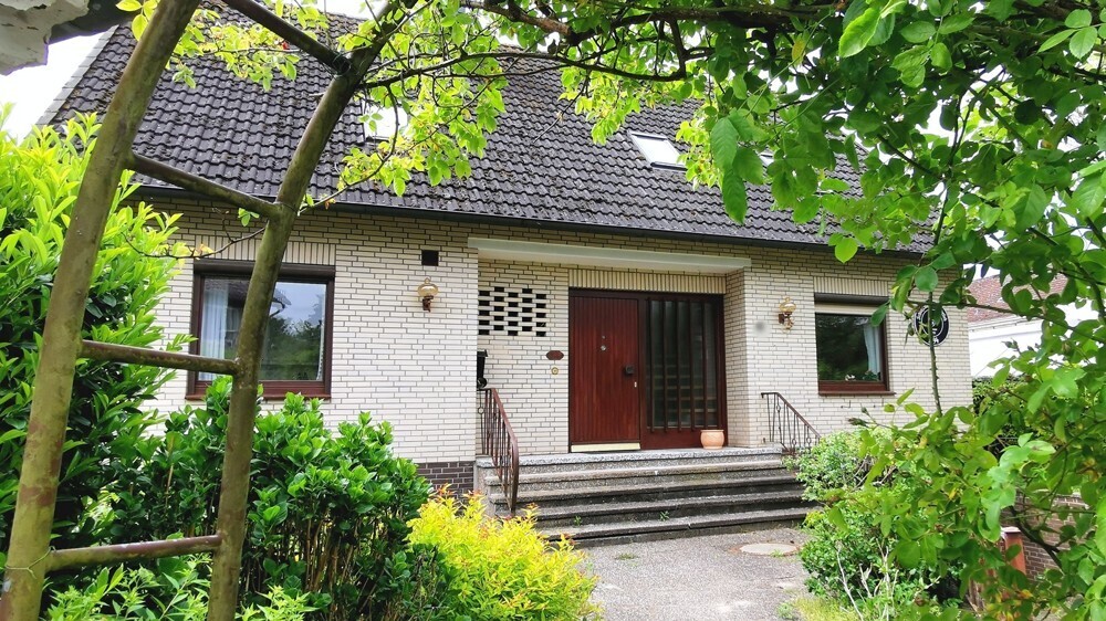 Straßenansicht