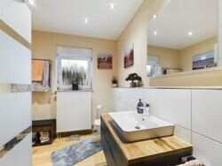 Badezimmer Erdgeschoss