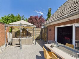Terrasse mit Whirlpool