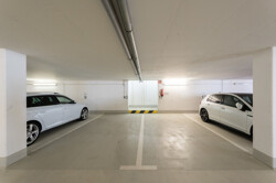 Tiefgaragenstellplätze