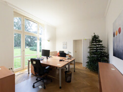 Büro 1