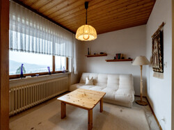 EG Zimmer 4