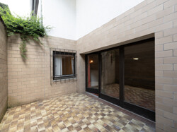 Terrasse Schwimmbad