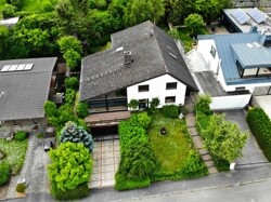 Grundstück