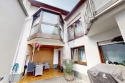 Hinterhaus