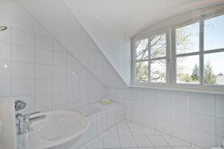 Badezimmer DG