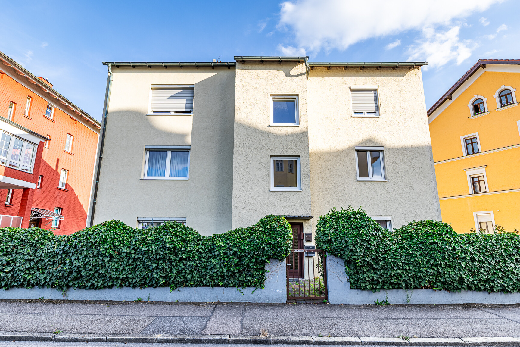 Außenansicht Hauseingang