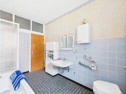 Bad EG Haus 1