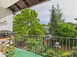 Balkon OG