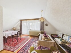 Wohnzimmer DG