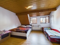 Schlafzimmer OG