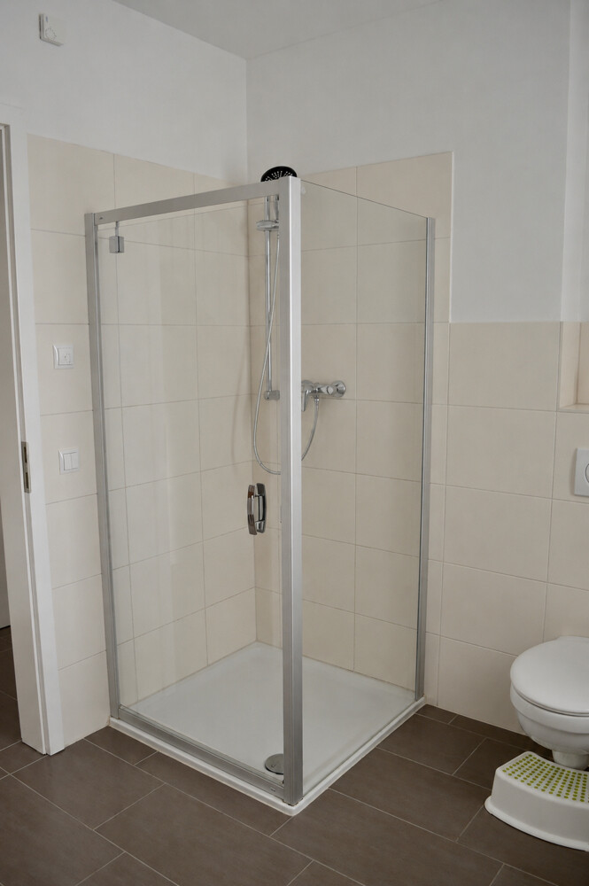 Beispielfoto Duschbad - Nachbarwohnung