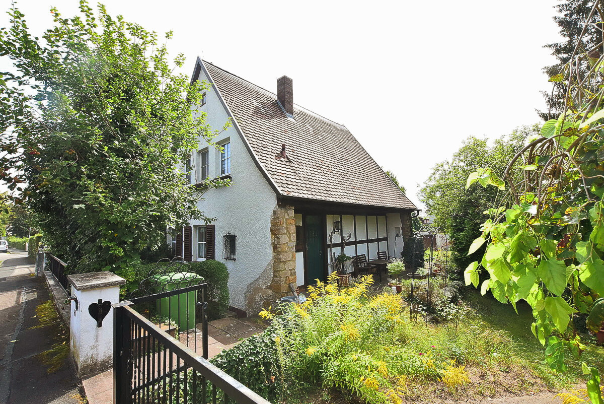 Straßenansicht