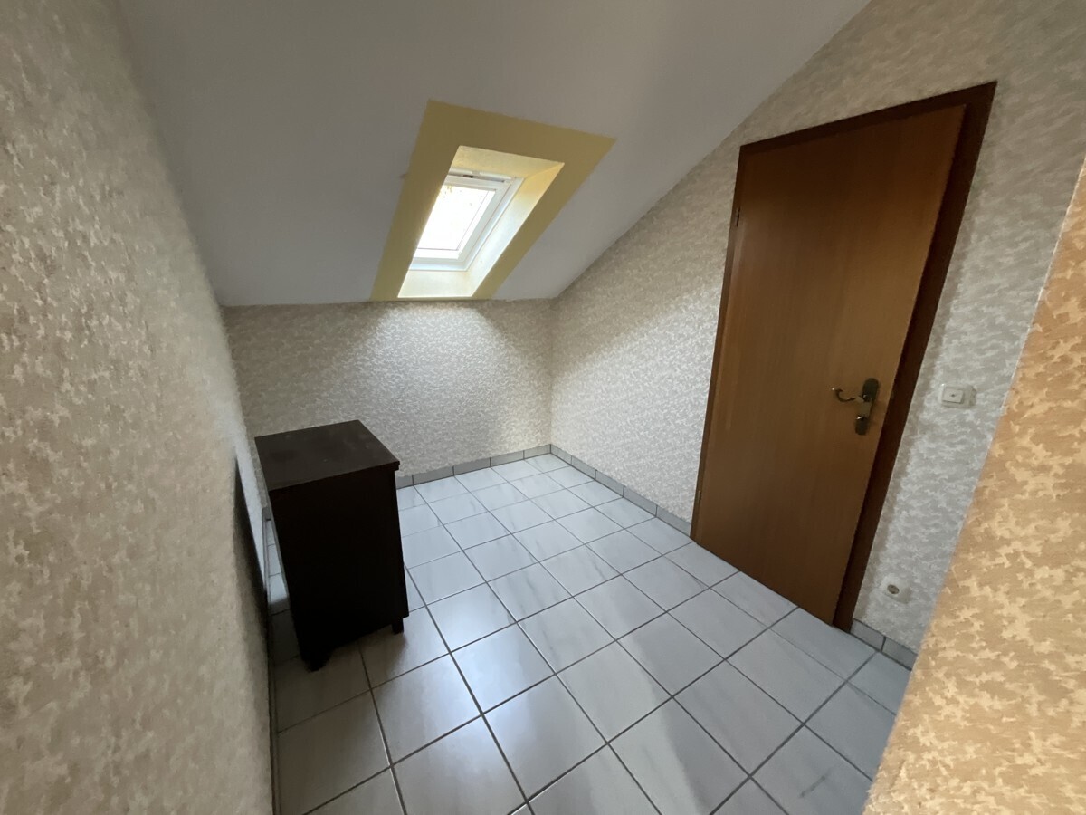Kleiner Raum vor dem Badezimmer