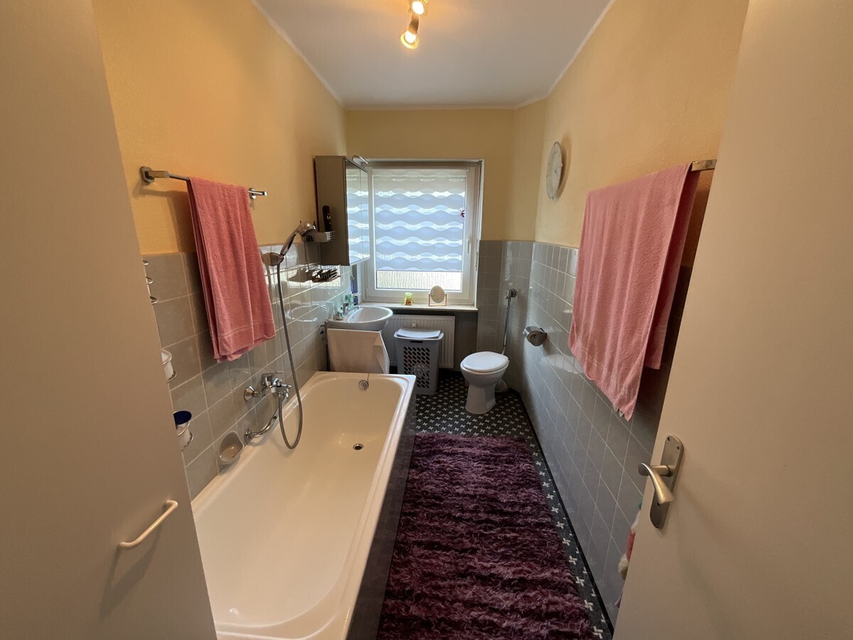 Badezimmer OG rechts