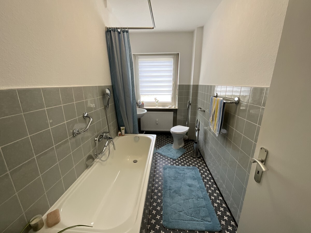 Badezimmer EG rechts