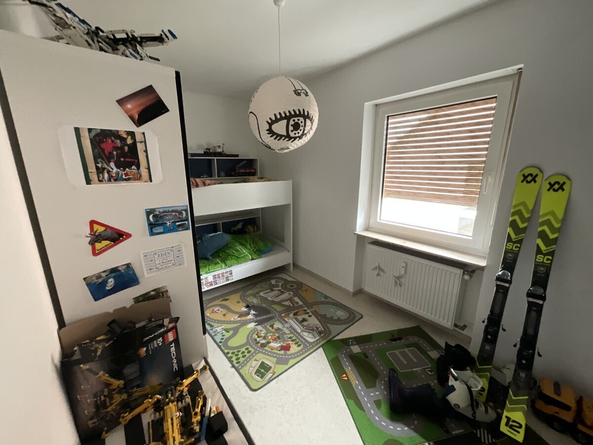 Kinderzimmer OG links