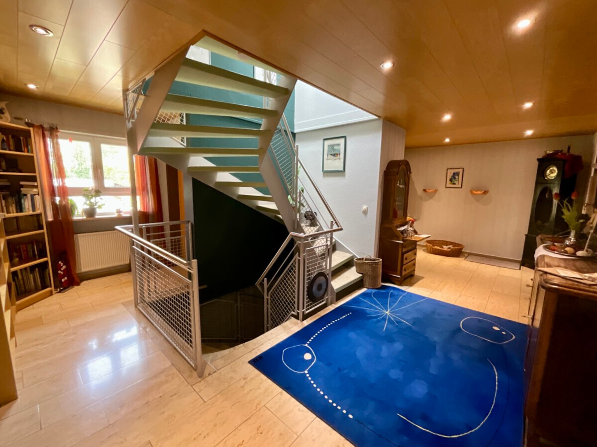 Diele & Treppenhaus EG