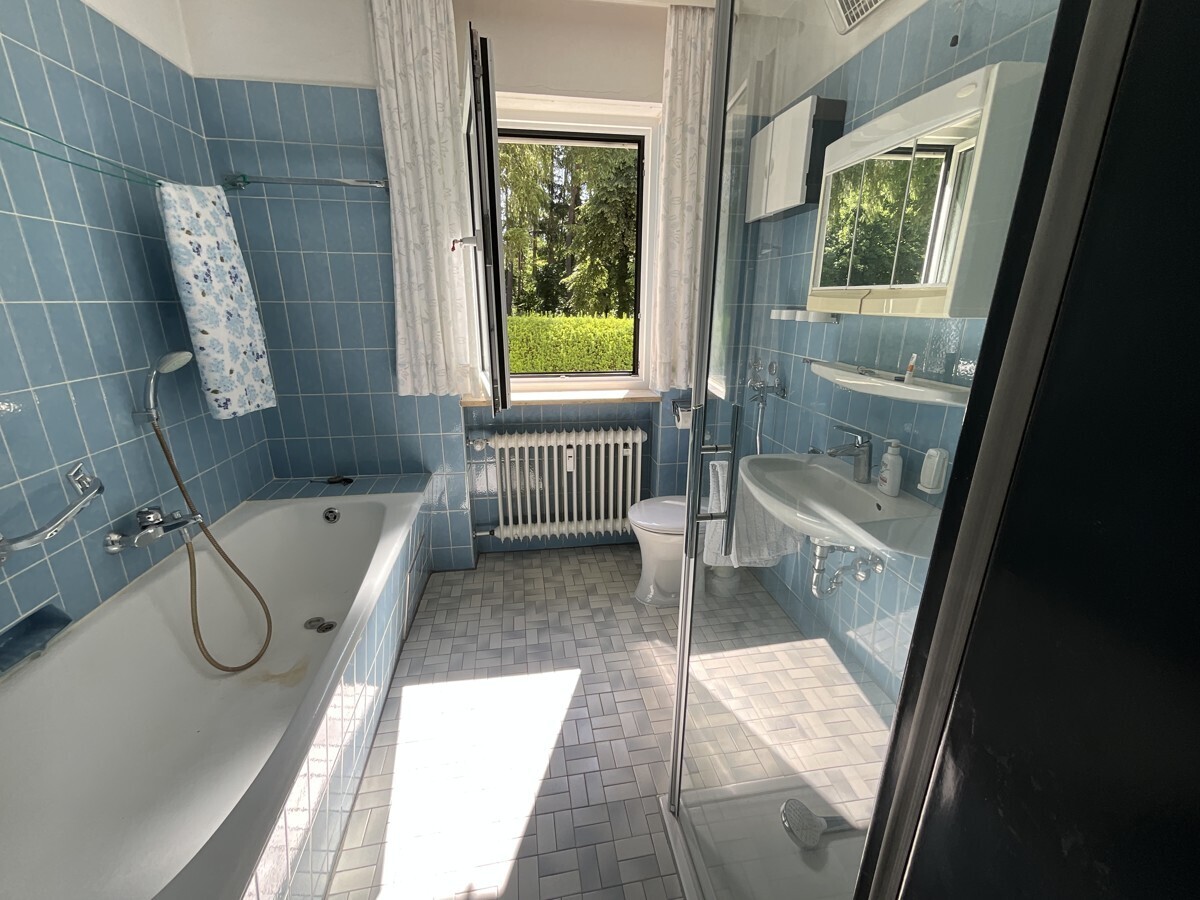 Tageslichtbad im Erdgeschoss