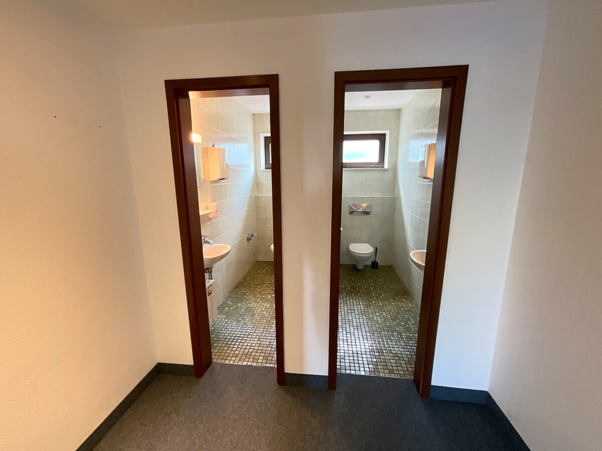 WC Anlage Büro