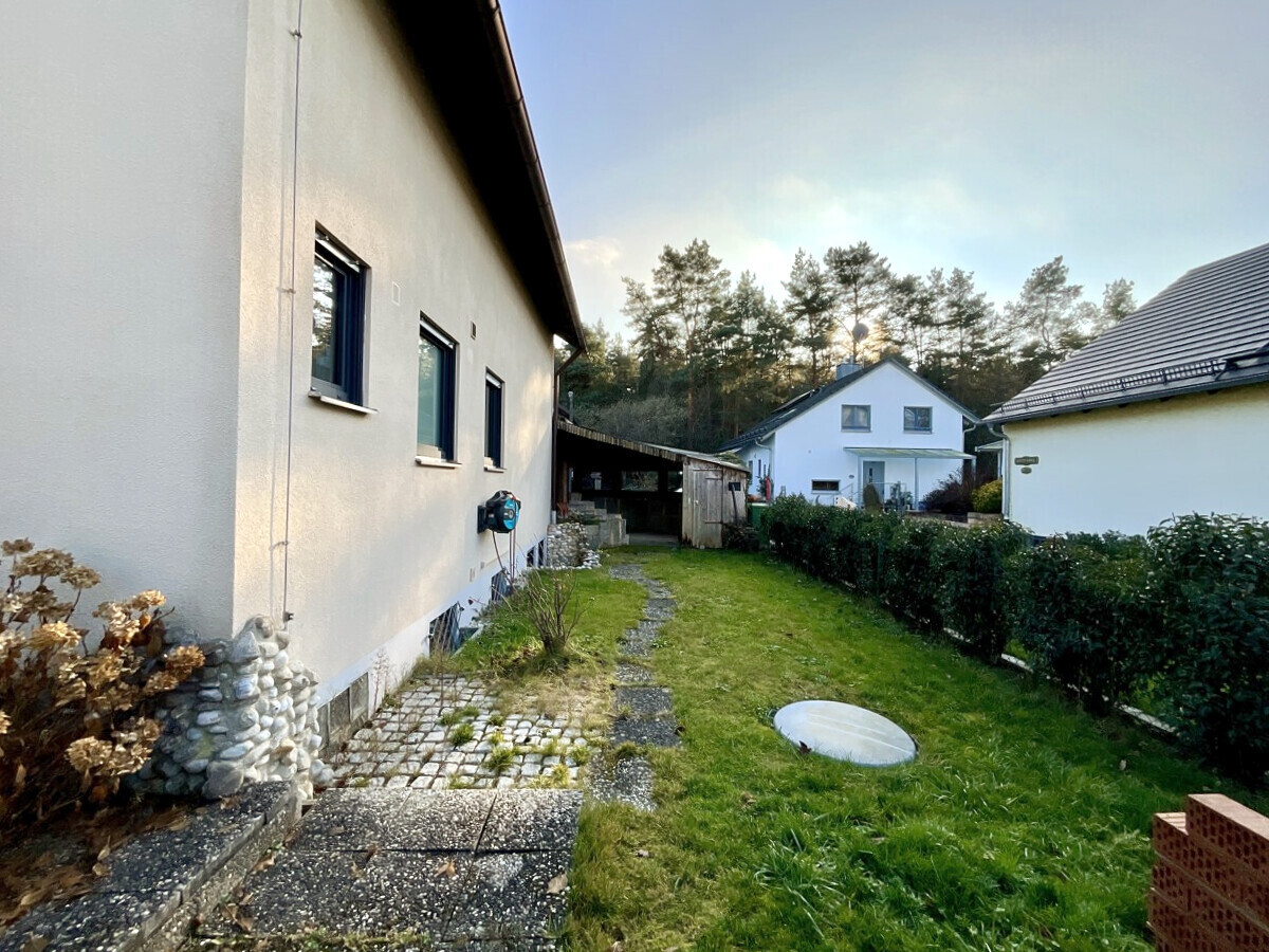 Garten im hinteren Bereich