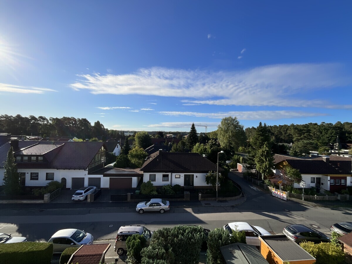 ...mit Blick über Großschwarzenlohe 
