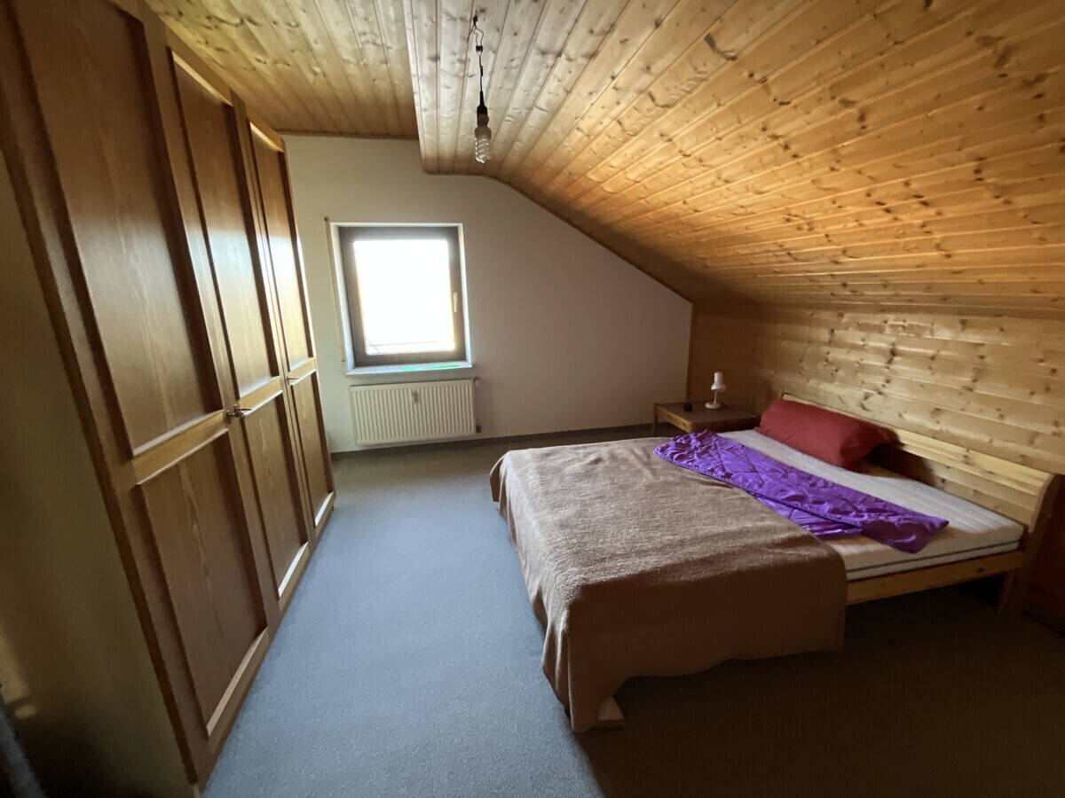 DG - Schlafzimmer