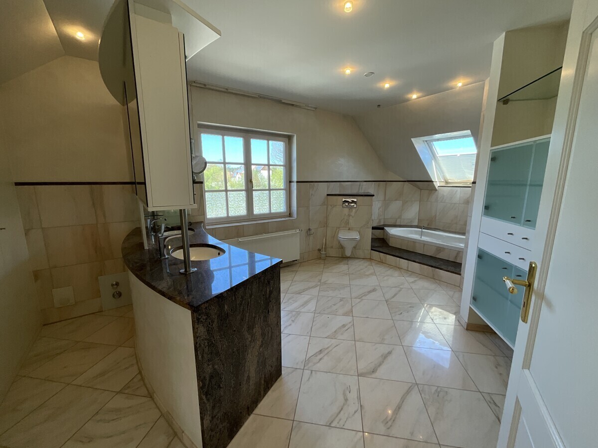 Badezimmer EG
