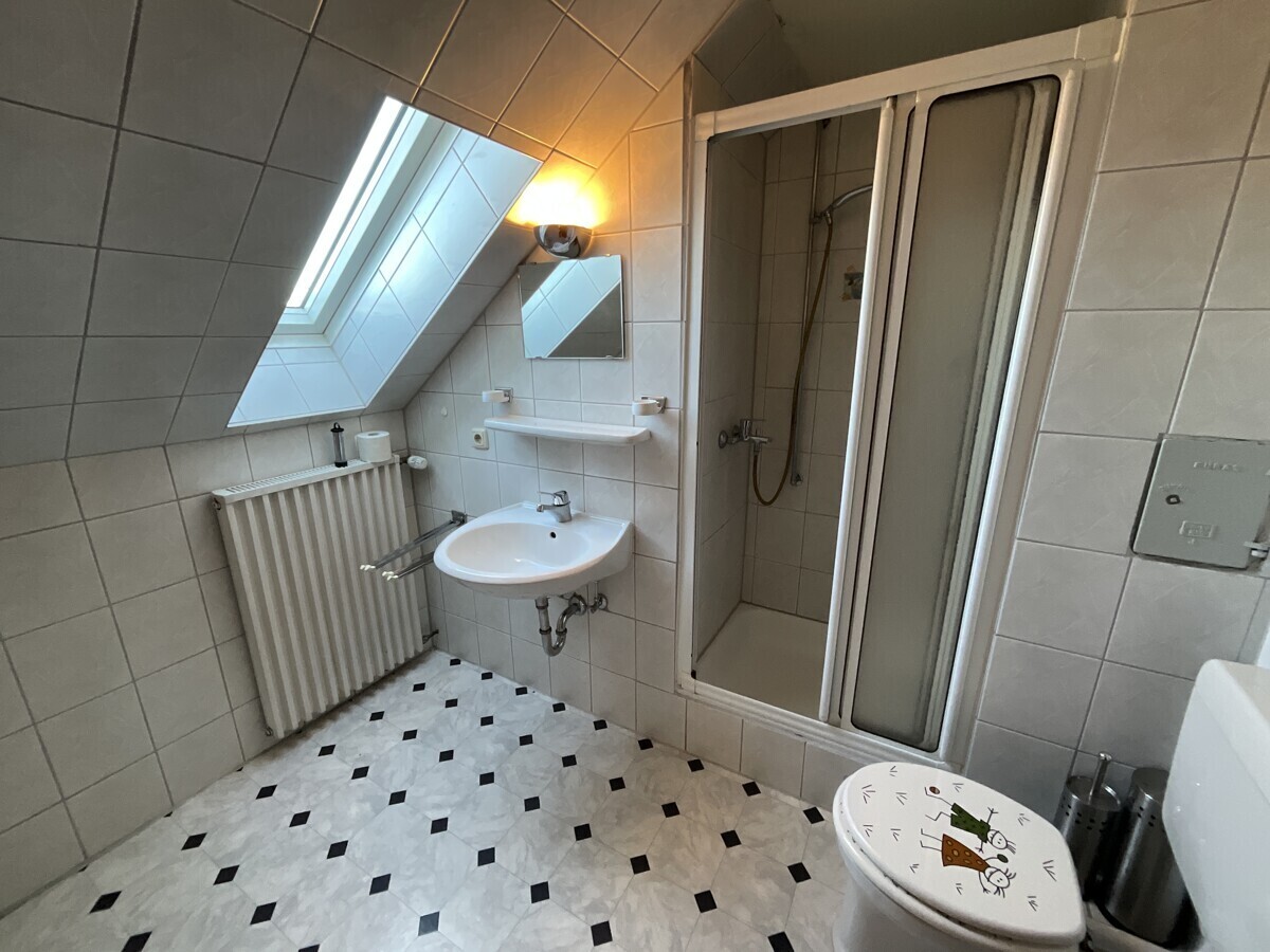 Badezimmer DG