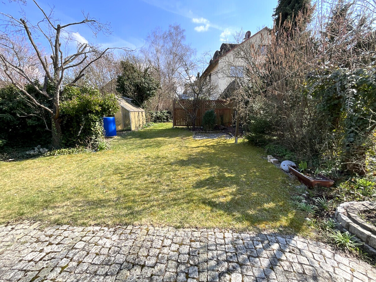 Blick in den Garten