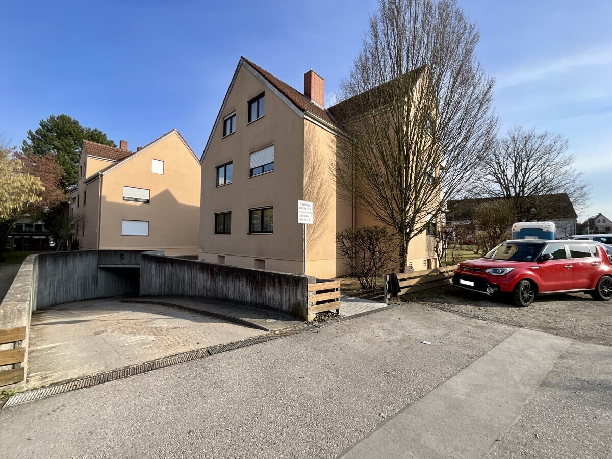 Wohnhaus mit Tiefgarage