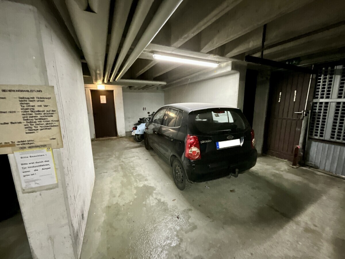 Tiefgarageneinzelstellplatz