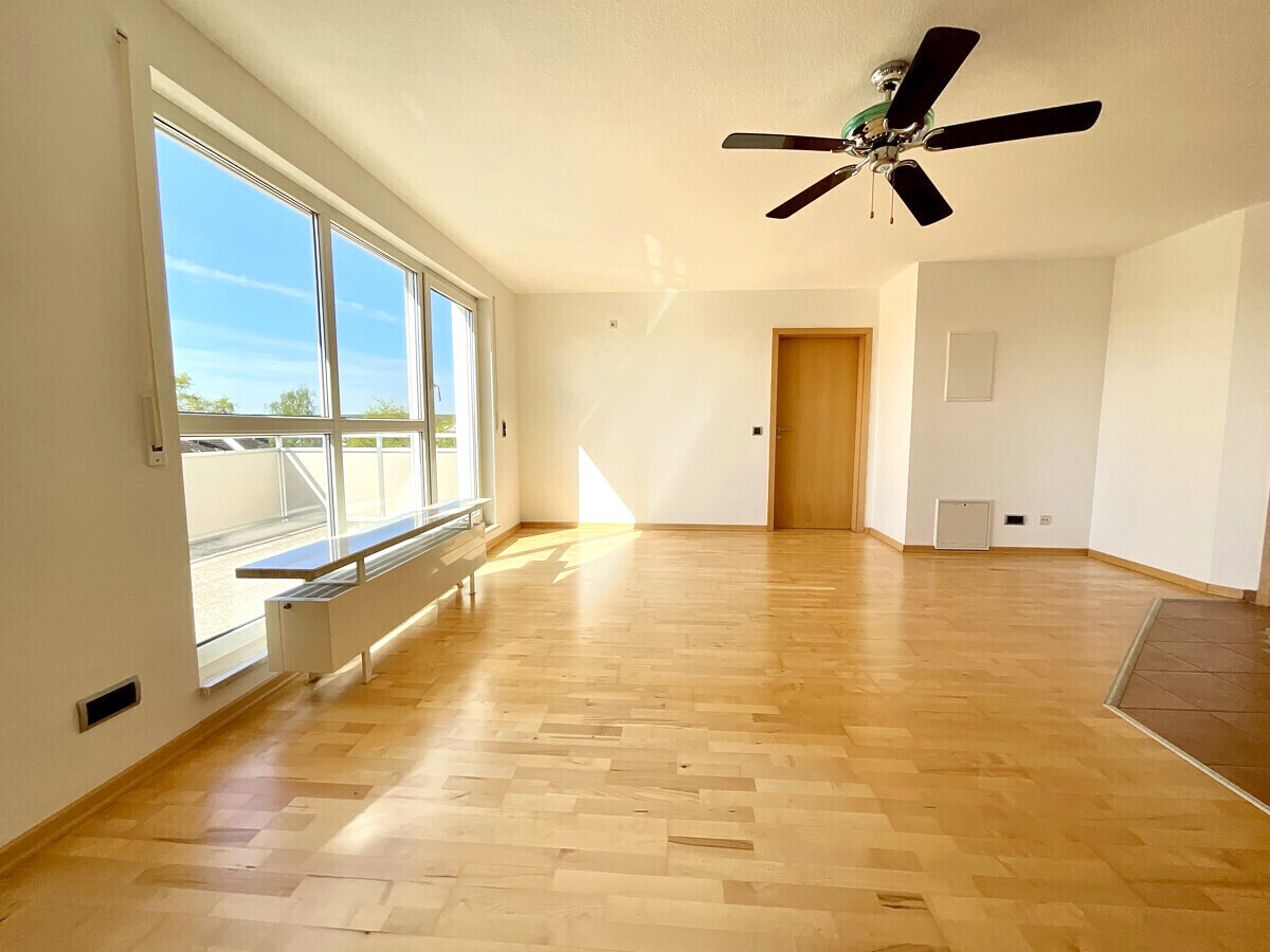 Wohnen / Zugang Dachterrasse