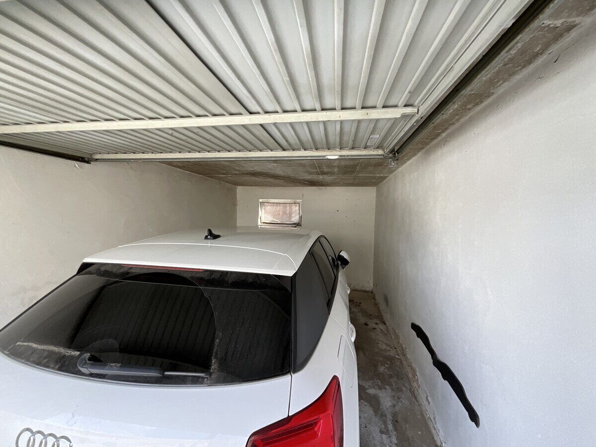 eigene Garage