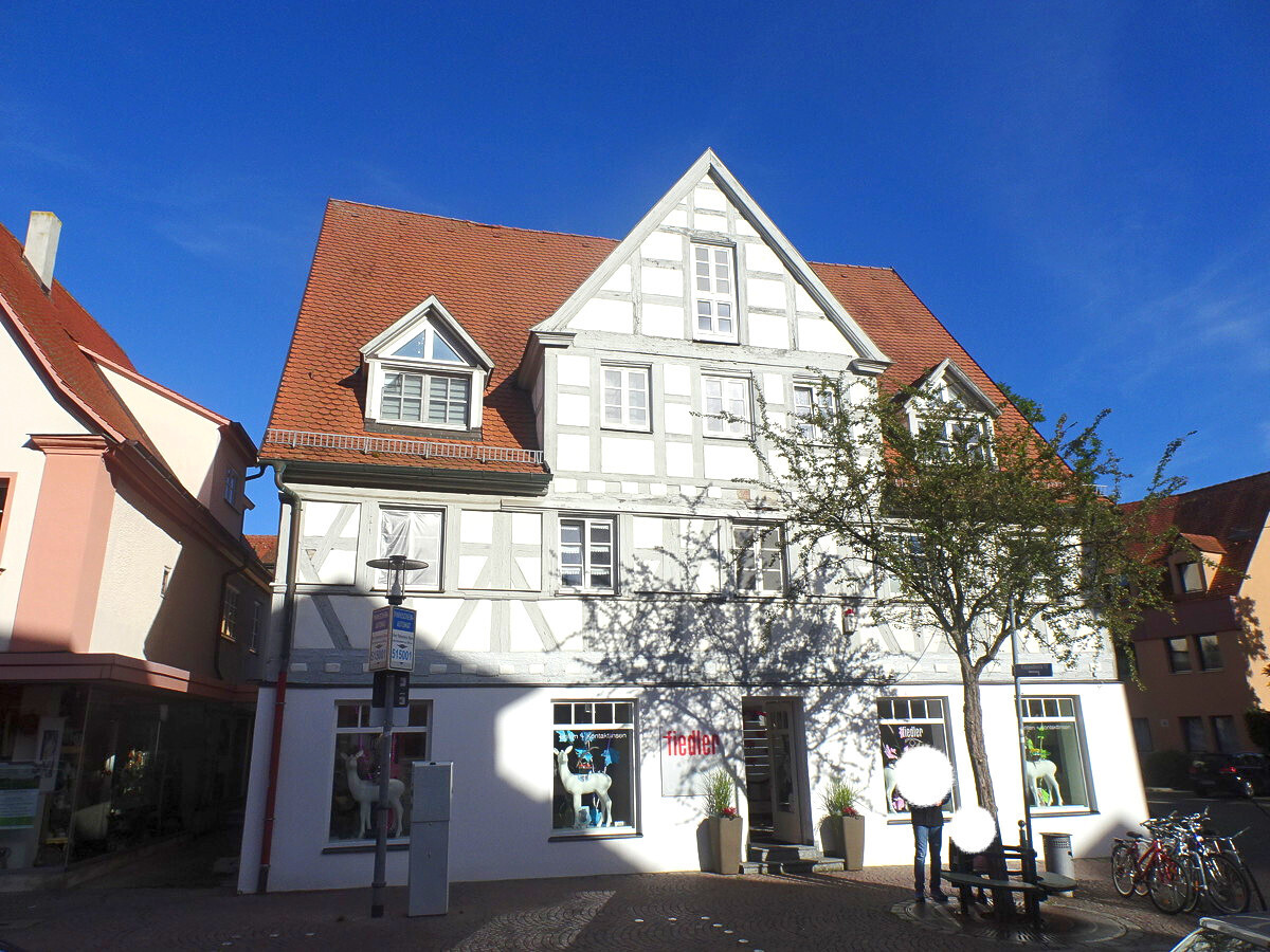 Frontansicht 