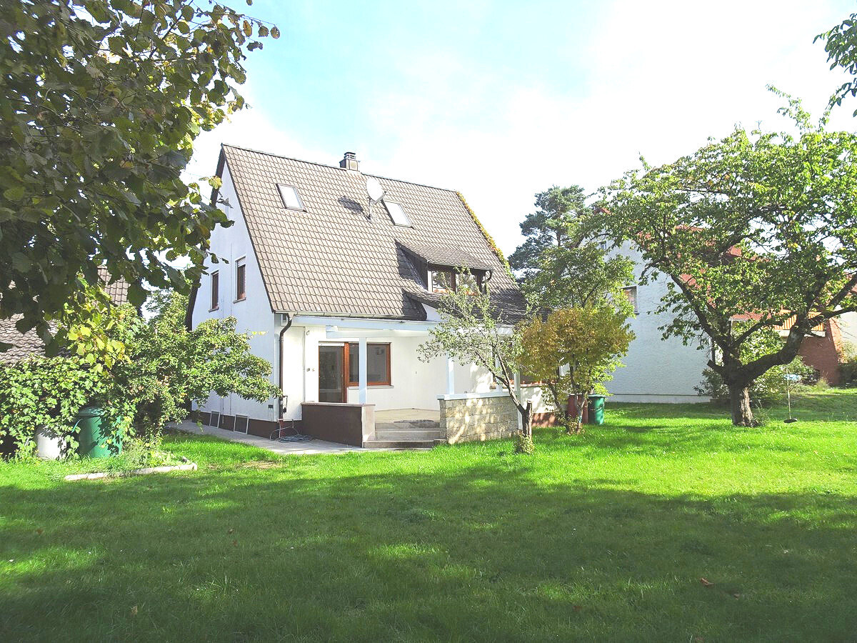 Hausansicht, Gartenseite