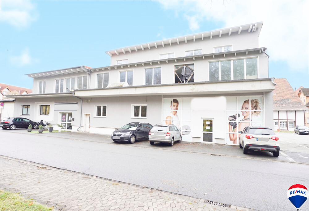 Wohn- & Geschäftshaus