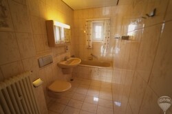Badezimmer EG