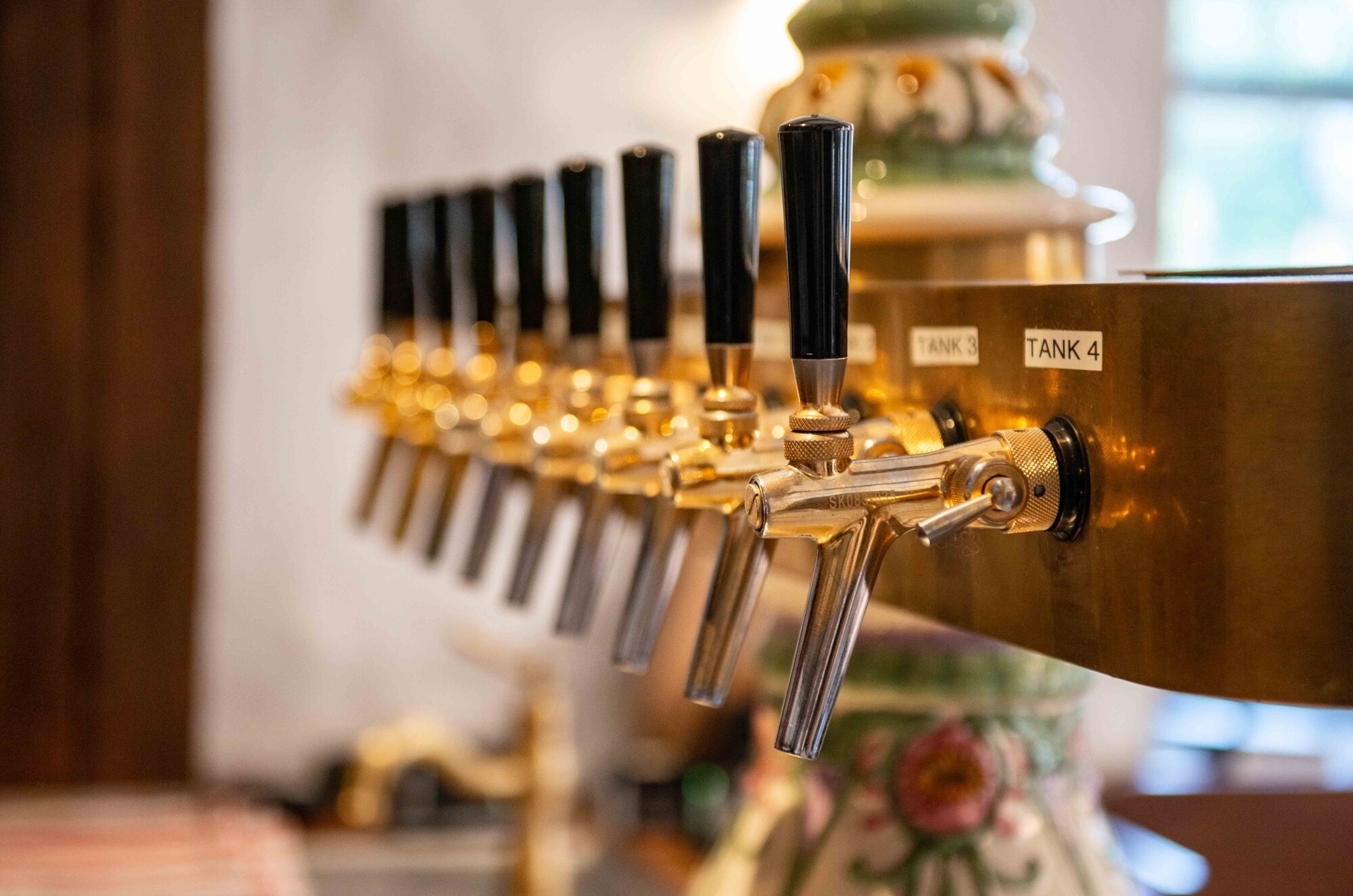 Zapfanlage in der Theke