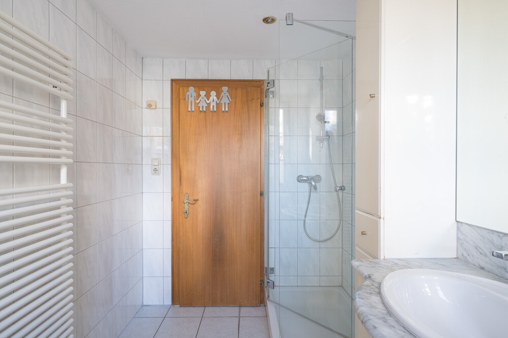 Badezimmer Erdgeschoss