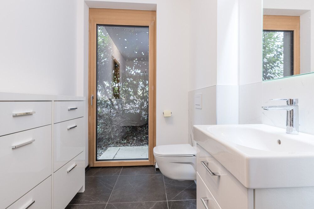 Badezimmer 2