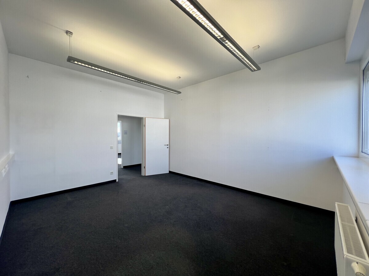 Büro 3 - leer