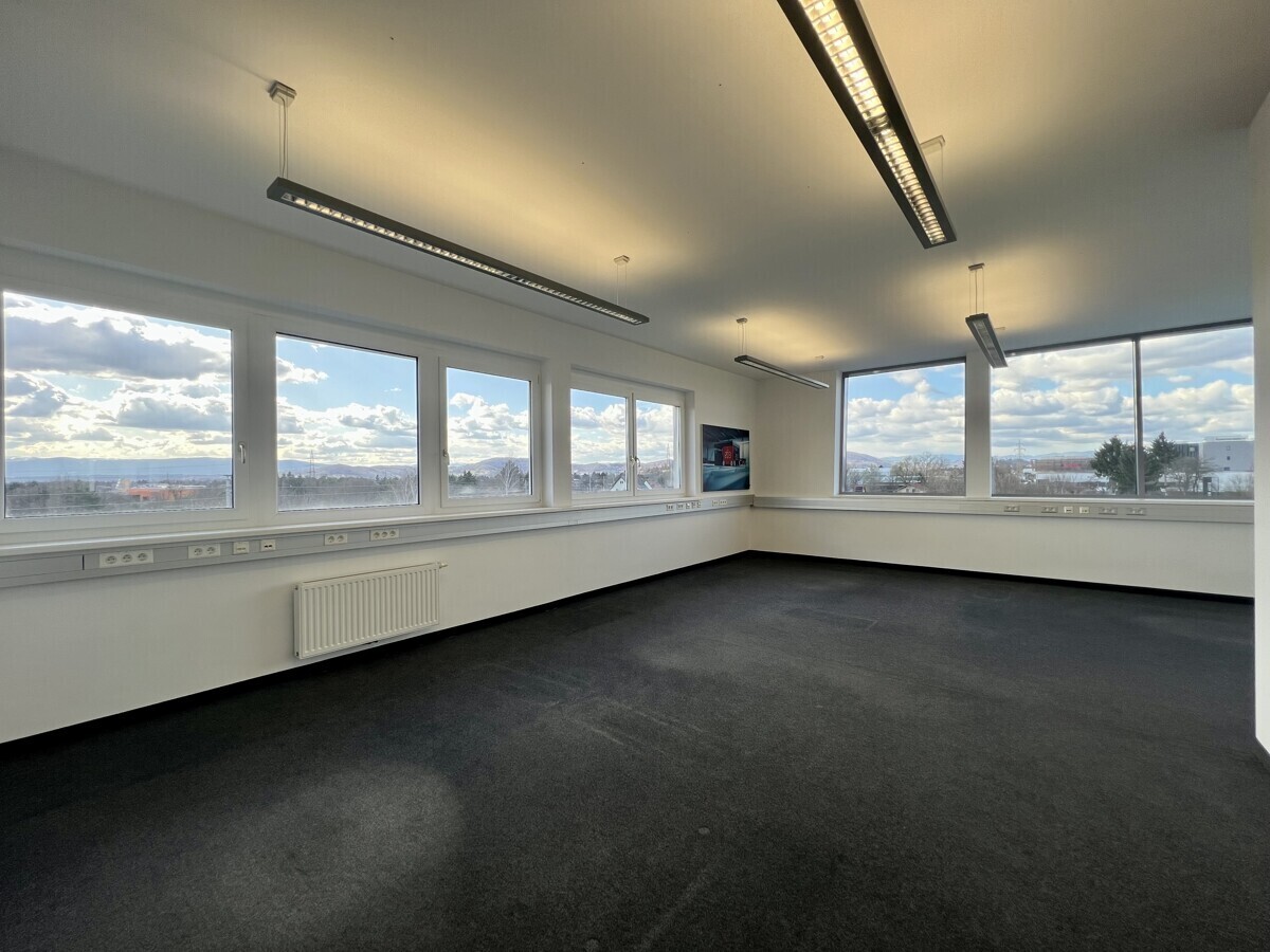 Büro 1 - leer