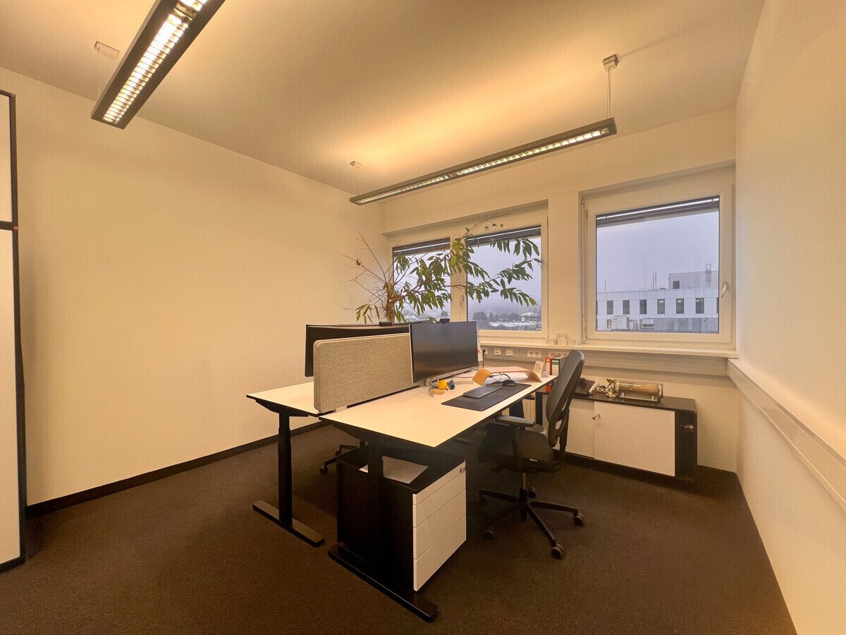 Büro 3